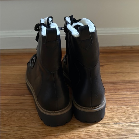 NEW Style & Co Women 11 Women's Black Grommet Tie Faux Sherpa Rugged Boot - Picture 4 of 7